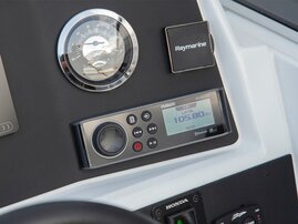 Fusion MS-RA60N -soitin kahdella kaiuttimella (Viper DC)